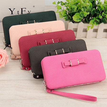 Purses - Belts - Valets
