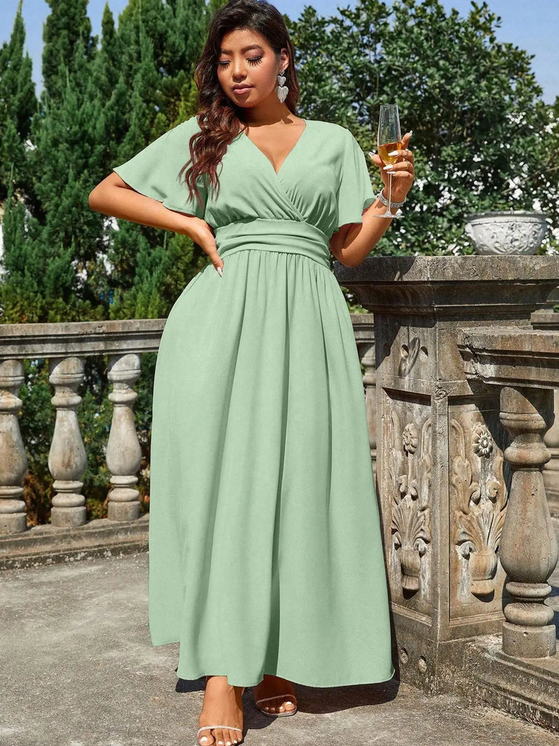 Plus Size Dress for All Seasons