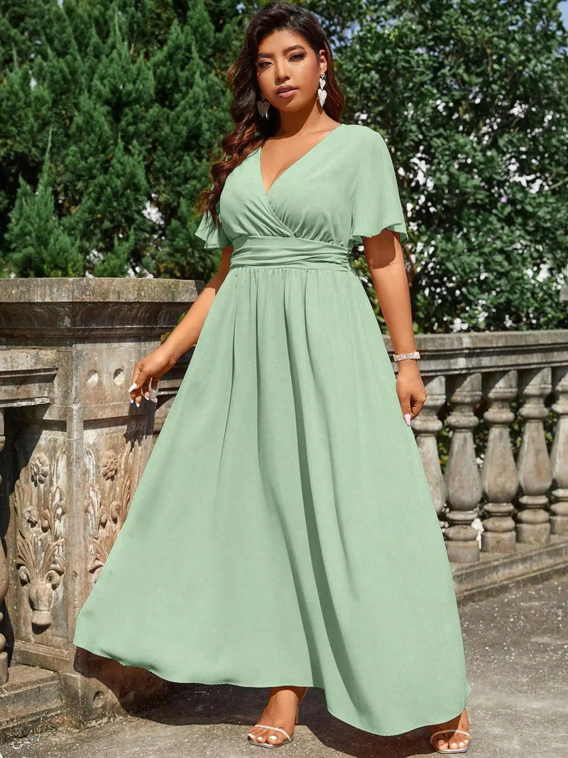 Plus Size Dress for All Seasons