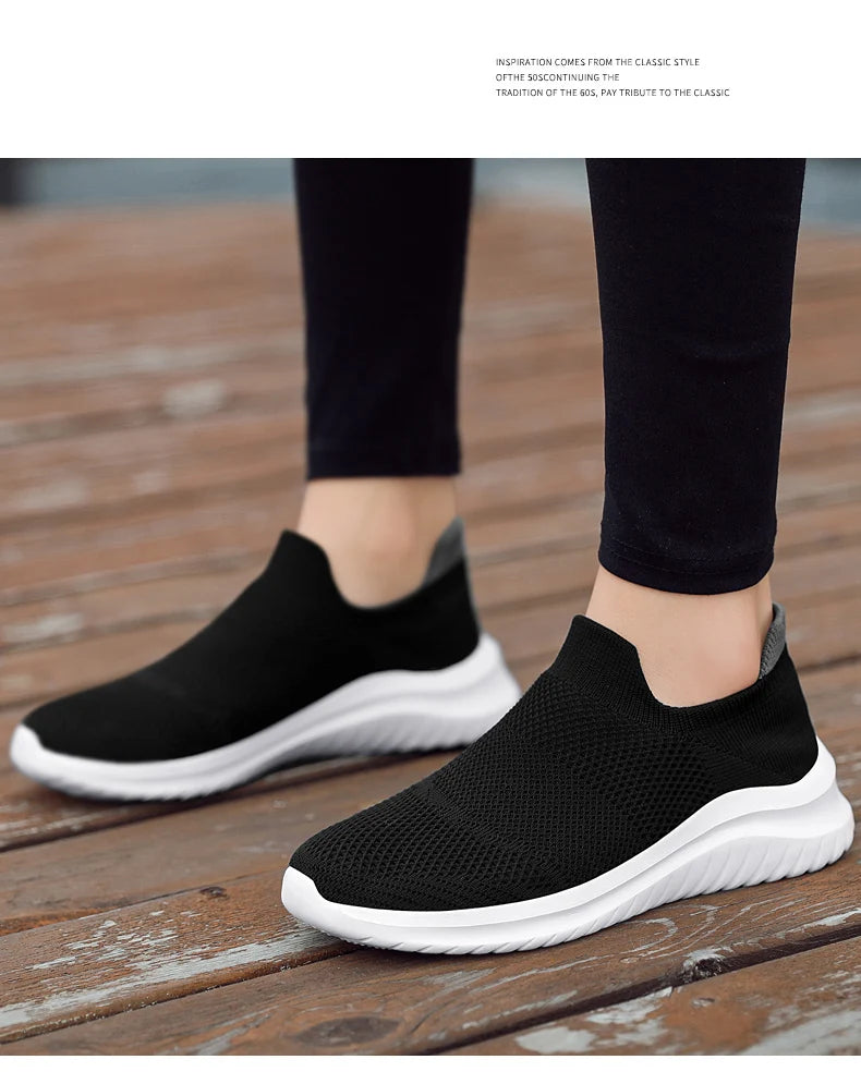 Durable White Flat Canvas Shoes