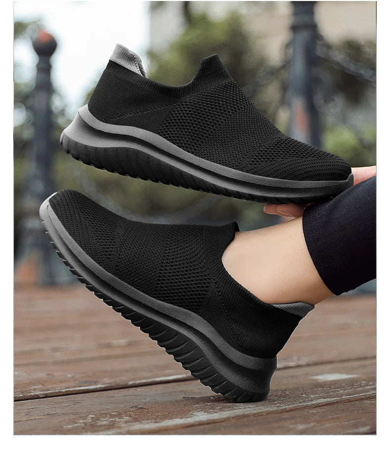 Durable White Flat Canvas Shoes